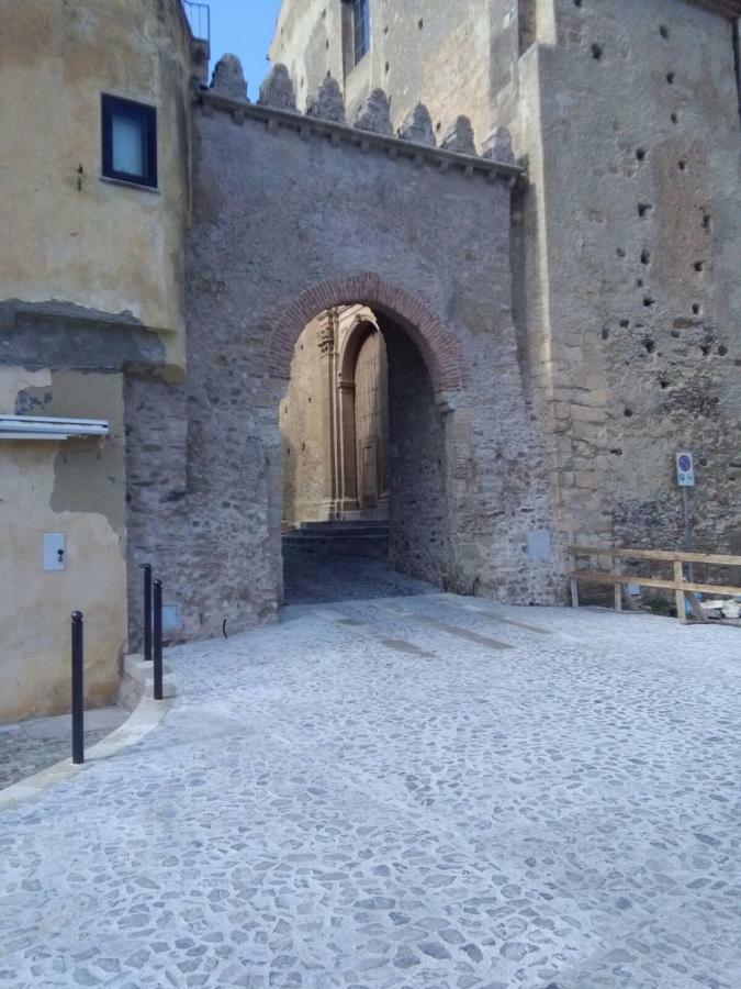 Villetta A Schiera Fiumefreddo Bruzio Buitenkant foto