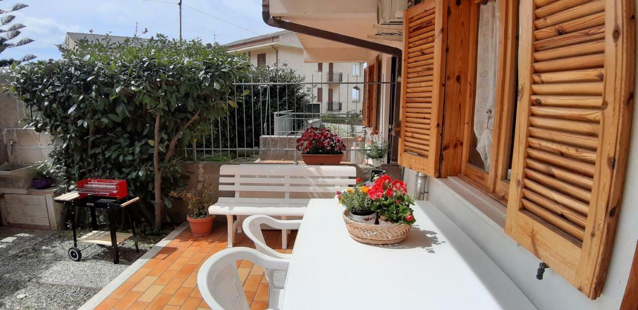 Villetta A Schiera Fiumefreddo Bruzio Buitenkant foto